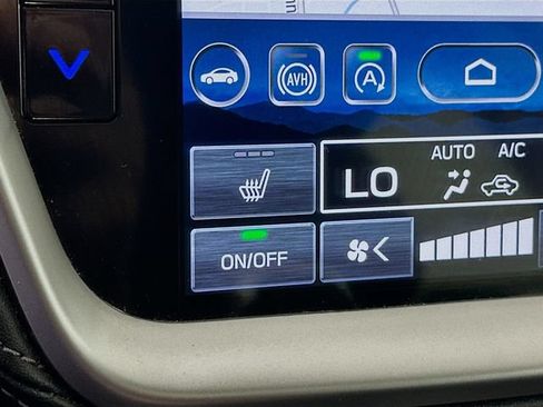 Certified 2024 Subaru Outback Premium AWD/4WD image 22