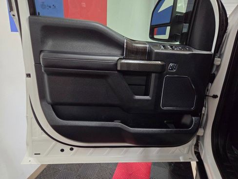 Used 2021 Ford F350 Lariat w/ Lariat Ultimate Package image 33