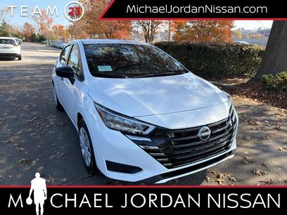 New 2025 Nissan Versa S w/ Trunk Package