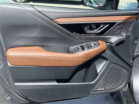 Used 2022 Subaru Outback Touring XT image 11