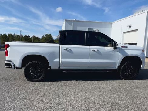 Used 2024 Chevrolet Silverado 1500 RST w/ Z71 Off-Road Package image 9