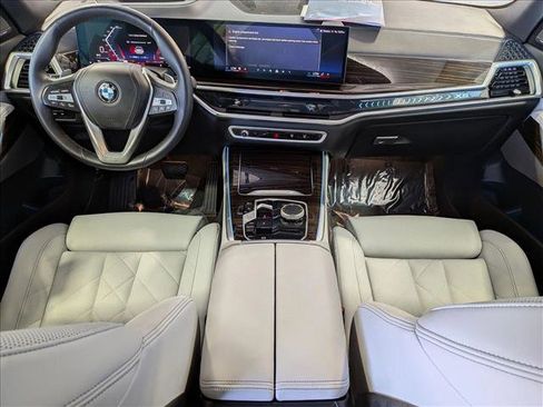 Used 2024 BMW X5 sDrive40i w/ Premium Package RWD image 19