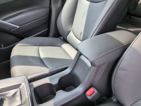 Used 2026 Toyota Corolla Cross XLE w/ Convenience Package AWD/4WD image 20
