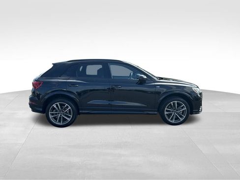 Used 2025 Audi Q3 2.0T Premium w/ Convenience Package AWD/4WD image 6