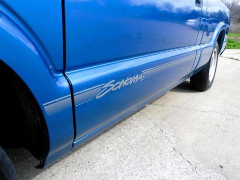 Used 1999 GMC Sonoma SLS w/ Convenience Group image 21