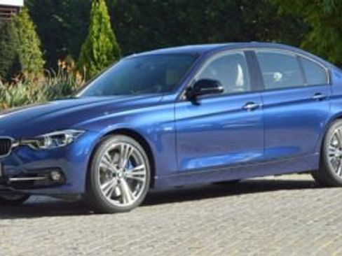 Used 2017 BMW 320i xDrive Sedan AWD/4WD image 1