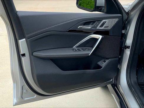 New 2025 BMW X1 xDrive28i w/ Premium Package image 10