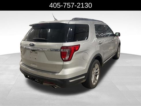 Used 2019 Ford Explorer Limited w/ Class III Trailer Tow Package image 3