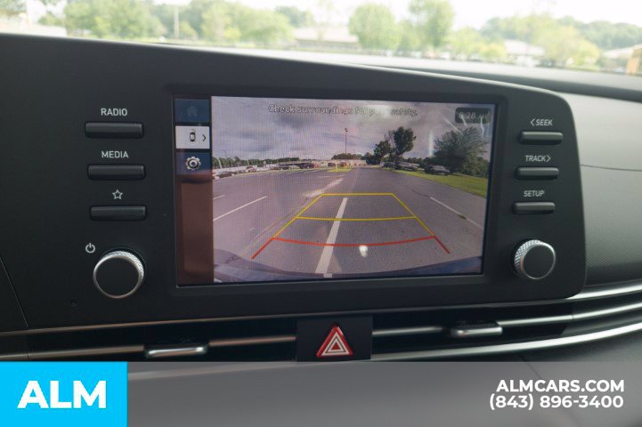 Used 2026 Hyundai Elantra SE FWD image 23