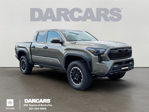 Used 2026 Toyota Tacoma TRD Off-Road AWD/4WD image 1