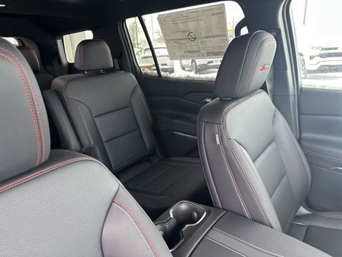 New 2026 Chevrolet Traverse Z71 w/ Driver Confidence Package image 35