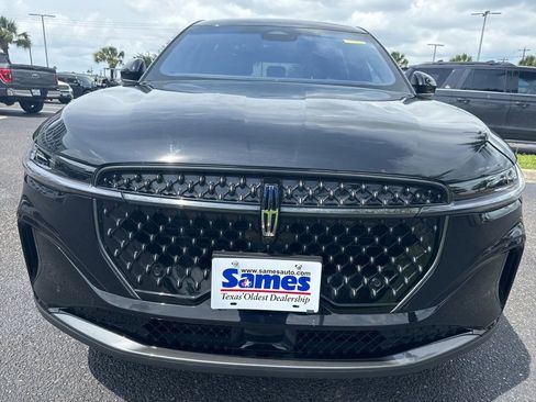 Certified 2024 Lincoln Nautilus Premier w/ Jet Appearance Package AWD/4WD image 7