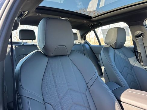 New 2026 BMW 530i xDrive w/ M Sport Package AWD/4WD image 26