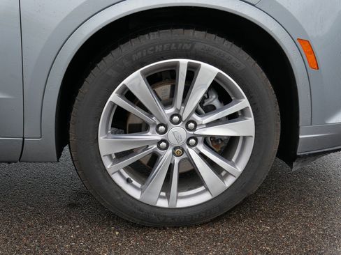 Used 2024 Cadillac XT6 Premium Luxury AWD/4WD image 16