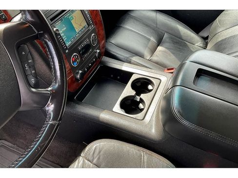 Used 2010 Chevrolet Silverado 2500 LTZ image 18