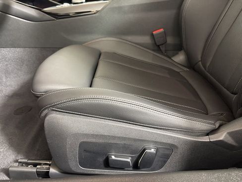 Certified 2024 BMW 230i Coupe w/ Convenience Package image 27