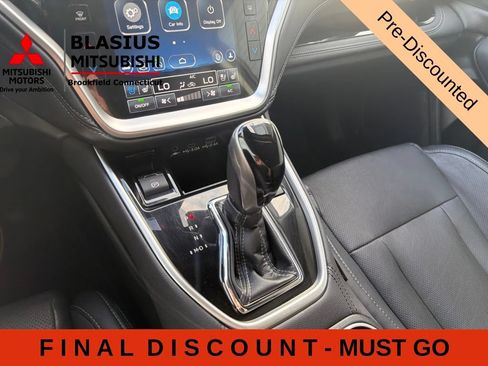Used 2023 Subaru Outback Touring XT AWD/4WD image 35