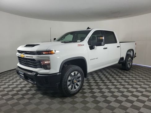 New 2025 Chevrolet Silverado 2500 Custom w/ Custom Value Package image 8