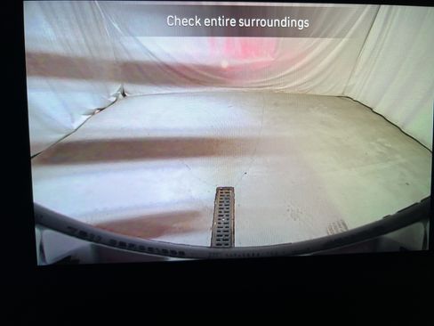 Used 2025 Jeep Wrangler Unlimited Sahara w/ Safety Group AWD/4WD image 19