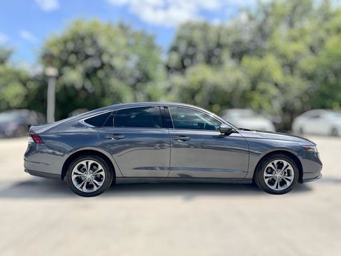 Used 2024 Honda Accord EX image 9
