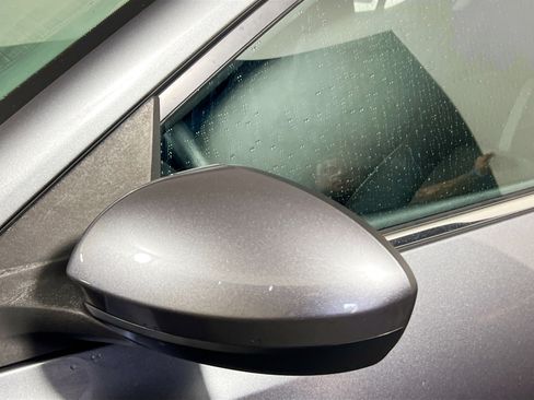 Used 2025 Nissan Sentra SV FWD image 34