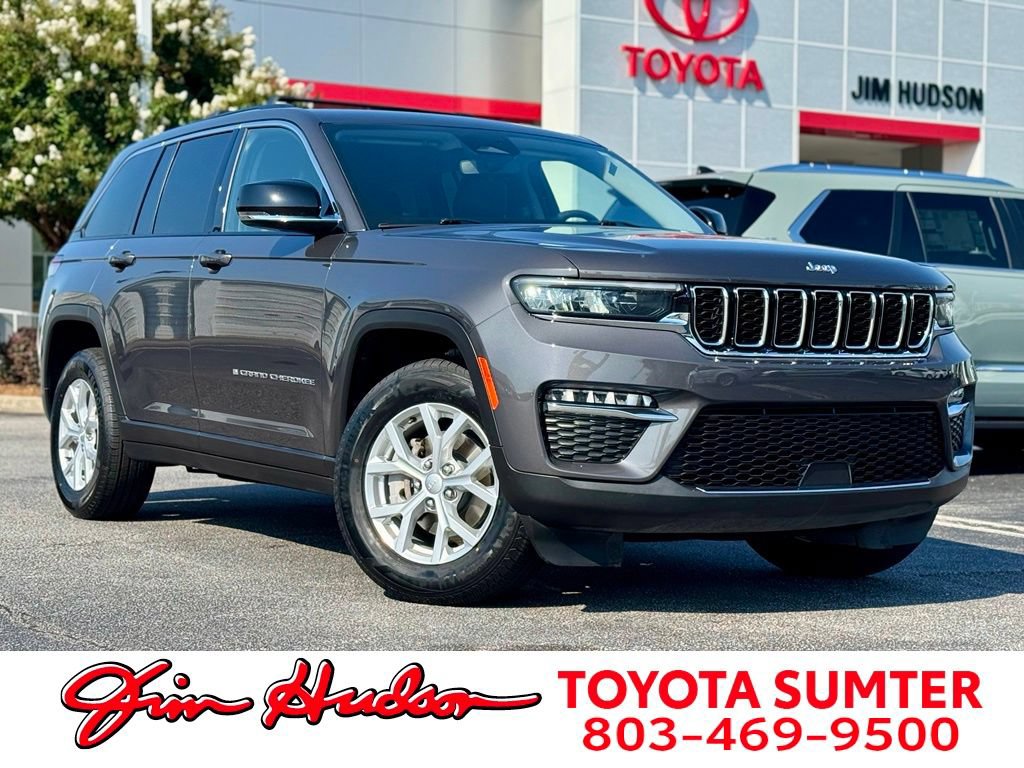 Used 2023 Jeep Grand Cherokee Limited AWD/4WD image 1