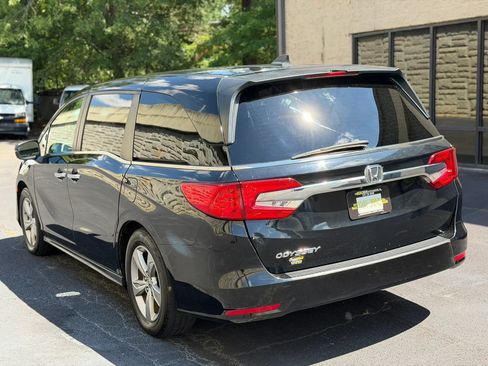 Used 2018 Honda Odyssey EX image 9