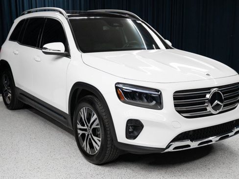 Certified 2026 Mercedes-Benz GLB 250 image 3