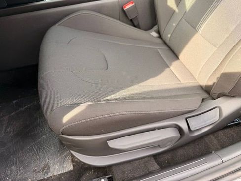 New 2026 Hyundai Elantra SE w/ Cargo Package image 24