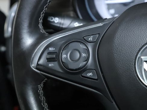 Used 2020 Buick Envision Preferred AWD/4WD image 24