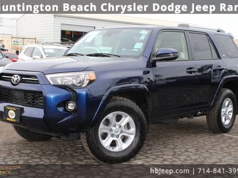 Used 2023 Toyota 4Runner SR5 image 8