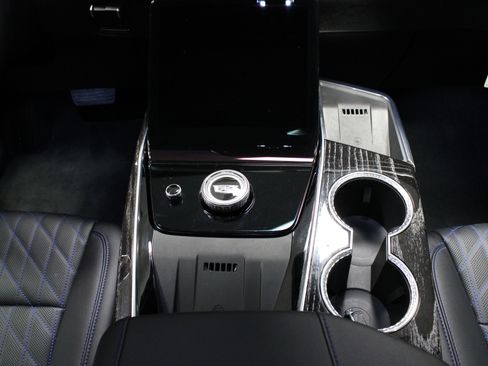 Used 2026 Cadillac Escalade IQ Sport 1 AWD/4WD image 25
