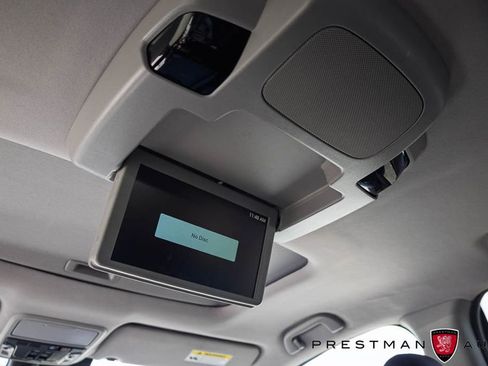 Used 2022 Honda Pilot Elite image 4