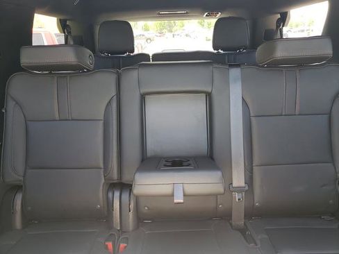 Used 2022 Chevrolet Tahoe RST w/ Sport Performance Package AWD/4WD image 16