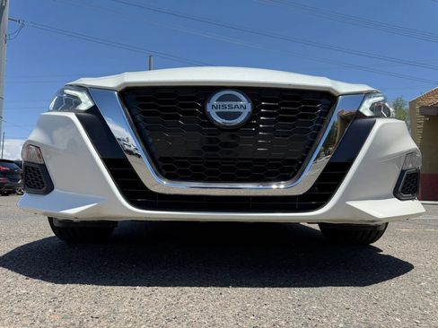 Used 2021 Nissan Altima 2.5 SR w/ SR Premium Package FWD image 37