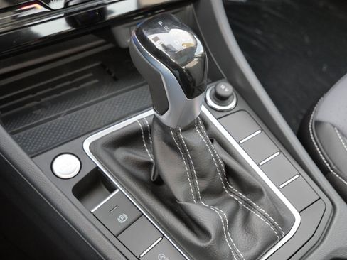 New 2026 Volkswagen Jetta SE image 12