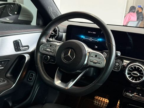 Used 2021 Mercedes-Benz CLA 35 AMG 4MATIC image 11