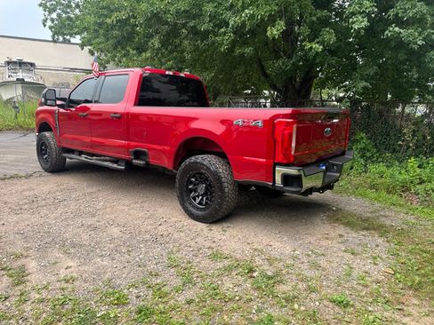 Used 2023 Ford F350 XLT w/ Snow Plow/Camper Package AWD/4WD image 17
