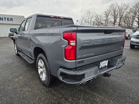 Used 2019 Chevrolet Silverado 1500 LTZ w/ LTZ Premium Package AWD/4WD image 6