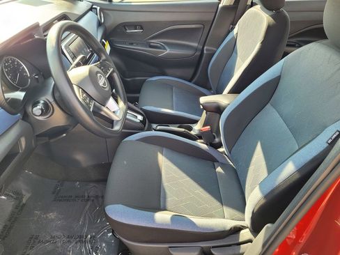 New 2025 Nissan Versa SV w/ Trunk Package image 8