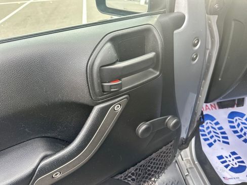 Used 2017 Jeep Wrangler Sport w/ Quick Order Package 24S image 23