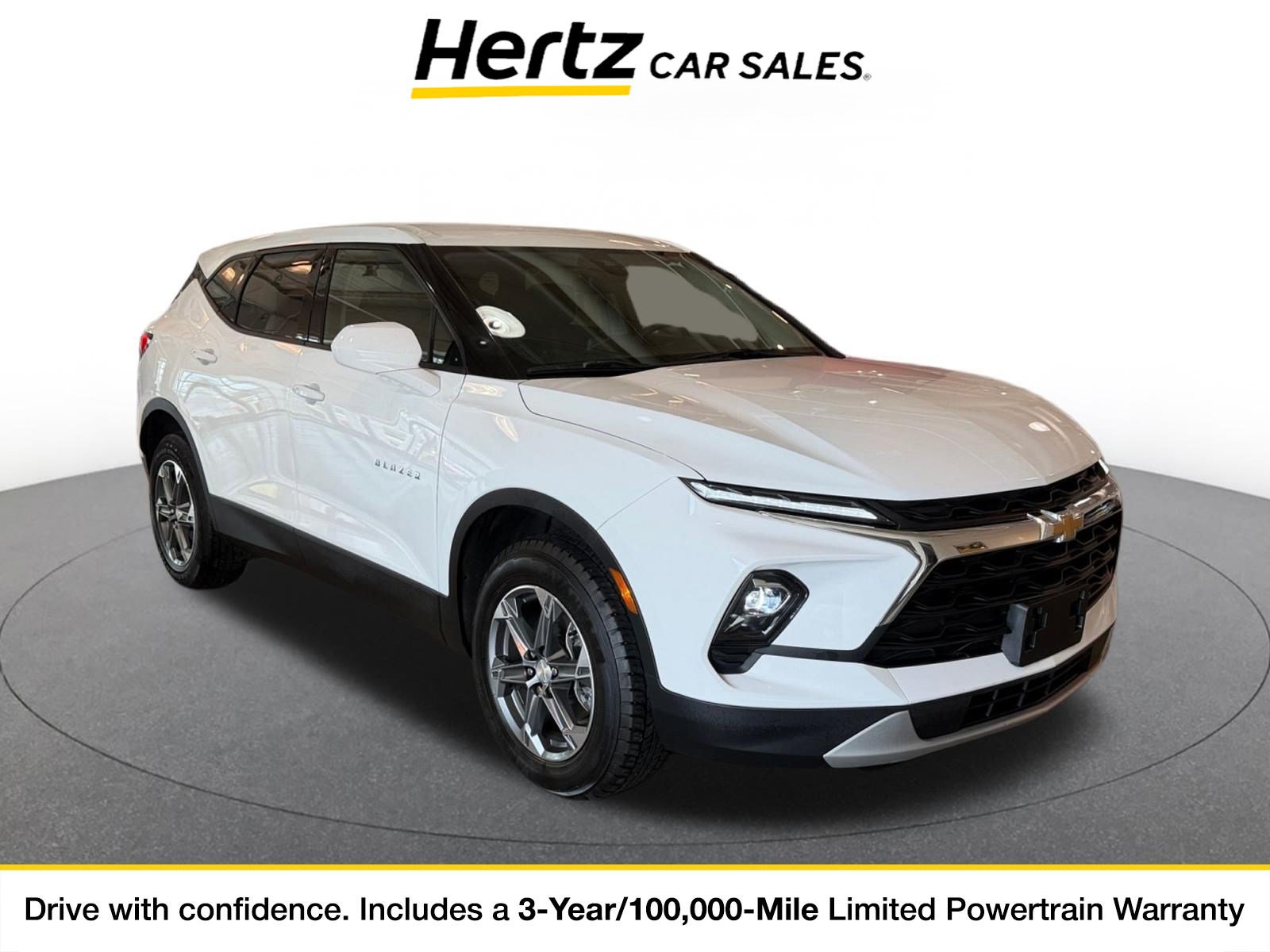 Used 2025 Chevrolet Blazer LT FWD image 1