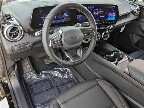 New 2025 Chevrolet Blazer EV LT AWD/4WD image 3