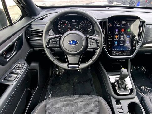 Certified 2025 Subaru Forester Premium image 5