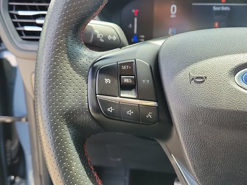 Certified 2024 Ford Escape ST-Line FWD image 25