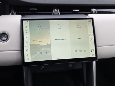 Certified 2024 Land Rover Discovery Sport S image 25