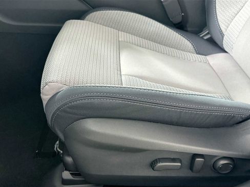 Certified 2025 Subaru Outback Premium w/ Popular Package #1A image 18