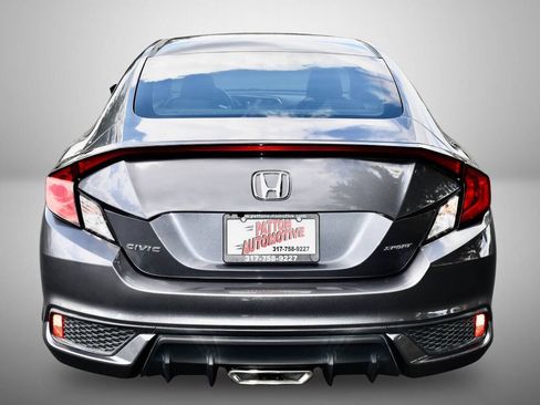 Used 2020 Honda Civic Sport image 6