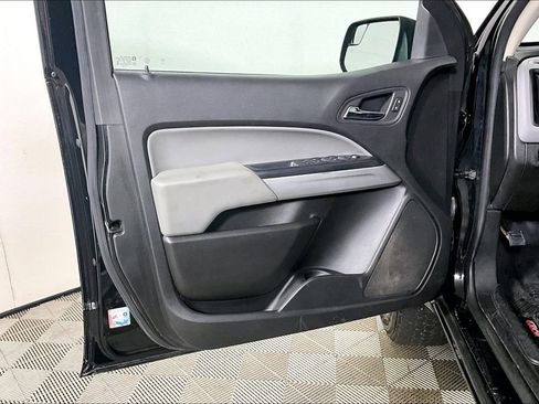 Used 2019 Chevrolet Colorado LT image 23