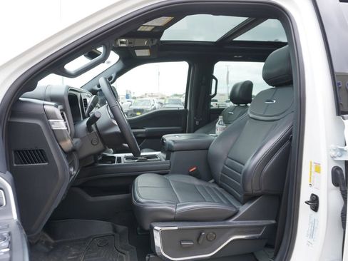 Used 2025 Ford F250 Platinum image 7